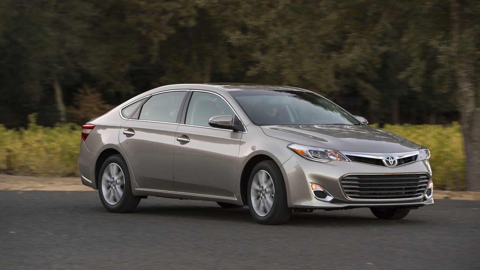 The best used sedans for under $15,000, according to Edmunds