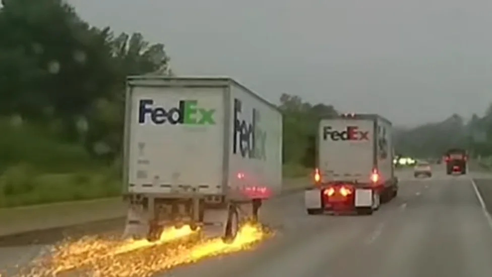 Loose tire flies across Philadelphia highway, pulverizes front end of SUV: wild dashcam