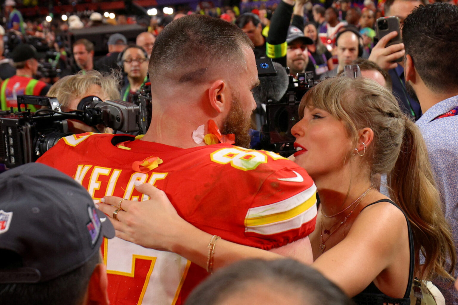Why Some Married Women Keep Their Famous Last Names — and What Taylor Swift Would Actually Have to Change