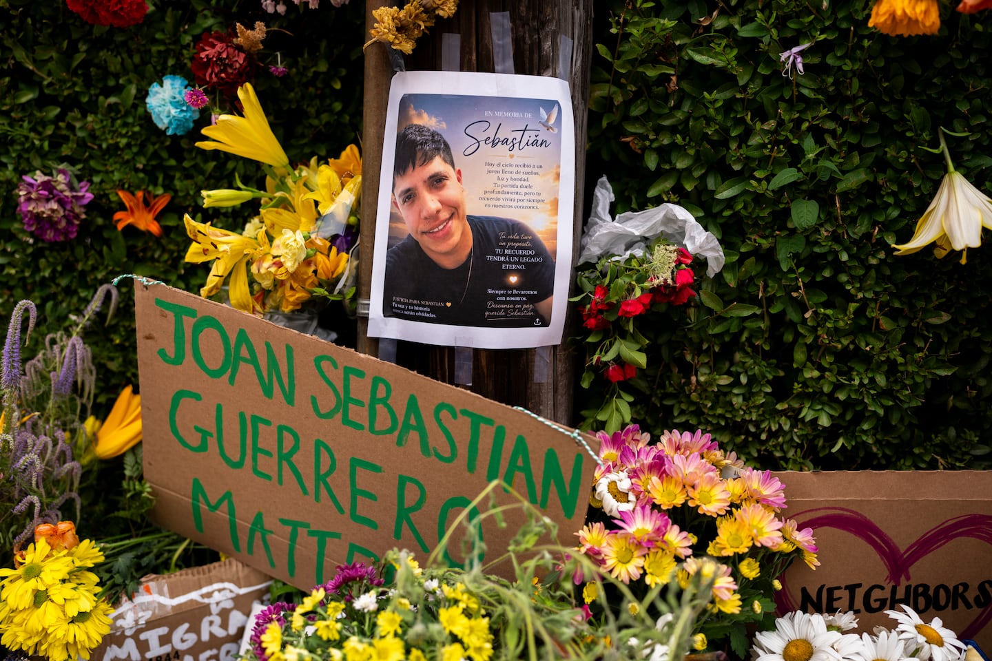 Senators demand ICE answers and body cameras after 2 fatal shootings in Maine and Houston