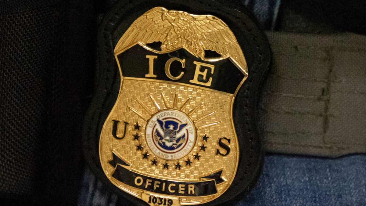 Man fleeing immigration officers in Florida is struck and killed by tractor trailer, police say