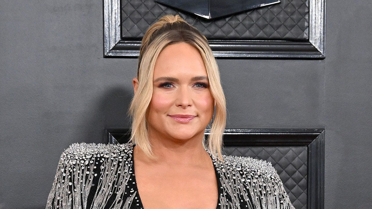 Megan Moroney cancels Denver concert after 3 songs as she fights back tears