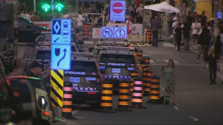 Shooting near Toronto street festival kills 2 people and wounds 4, police say