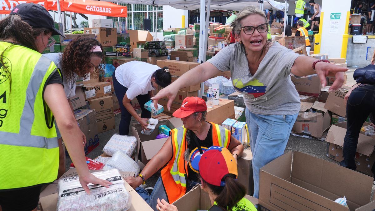 Earthquake aid keeps flowing from Florida to Venezuela, as volunteers unite to help recovery