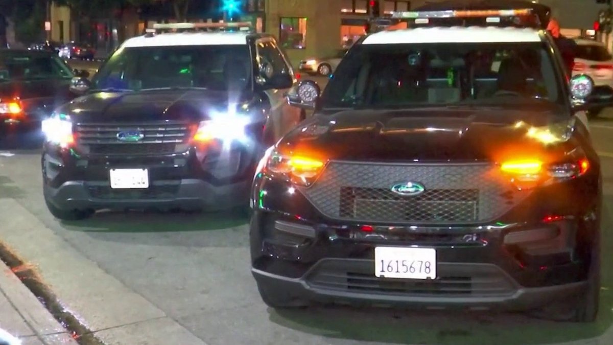 Double stabbing in Koreatown, search underway for 3 suspects