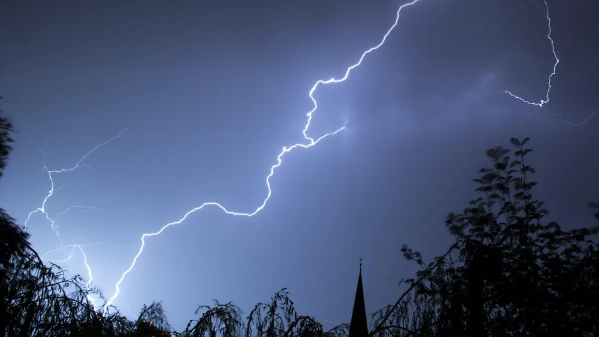 NJ man, 32, struck and killed by lightning as severe storms rolled through area