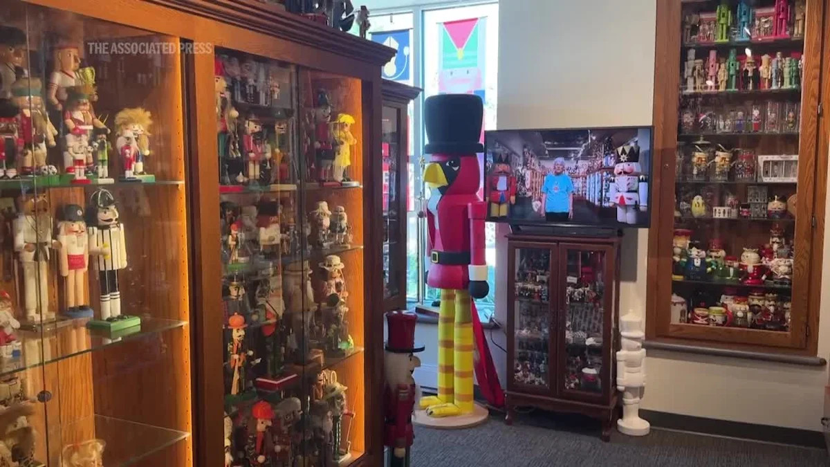 A Minnesota town now boasts the world’s tallest nutcracker