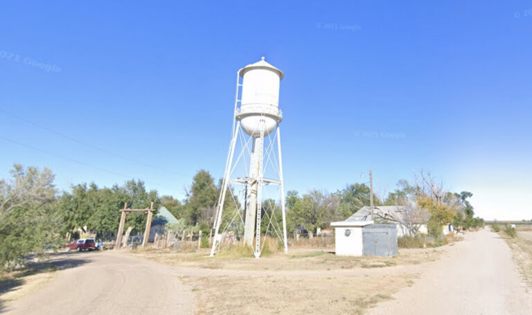 Colorado town abandoned after all public officials resign, drinking water ruled health hazard