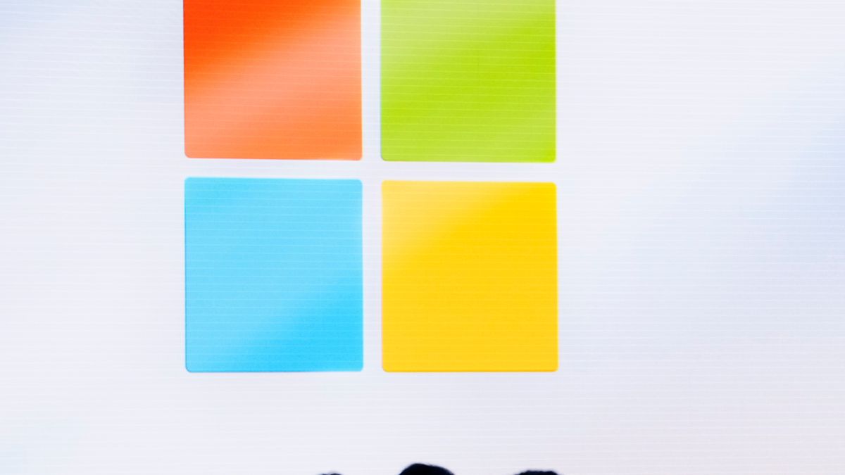 Microsoft beats Wall Street expectations with $90B in revenue