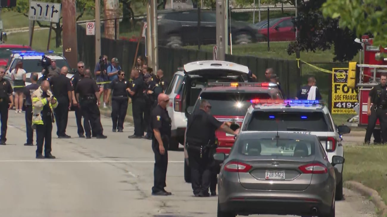 Carbon monoxide present in Ford Explorer where 3 died, 2 others sickened in Ohio, official says