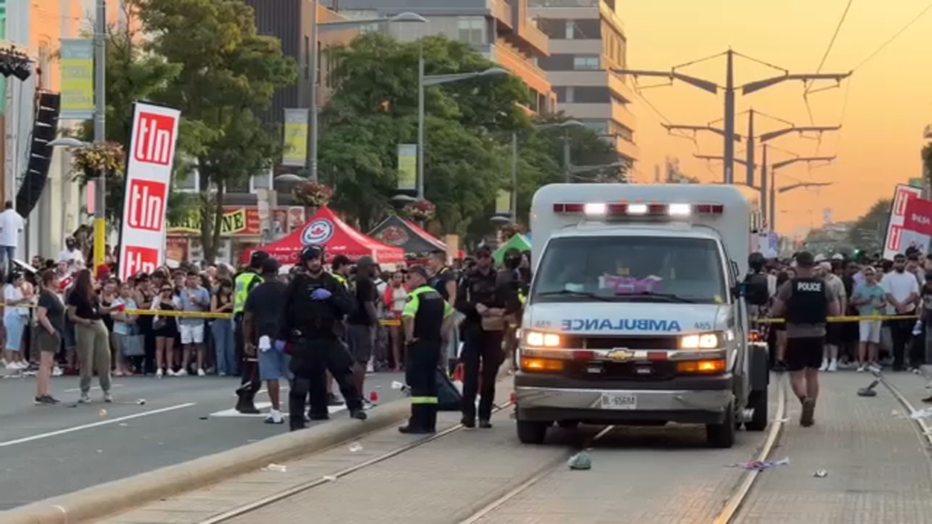 Shooting near Toronto street festival kills 2 people and wounds 4, police say