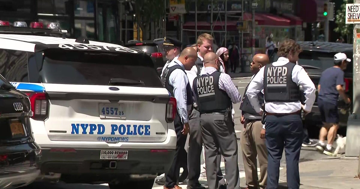 Maniac who stabbed two while screaming ‘Allahu Akbar’ indicted for NYC hate crime attack: DA