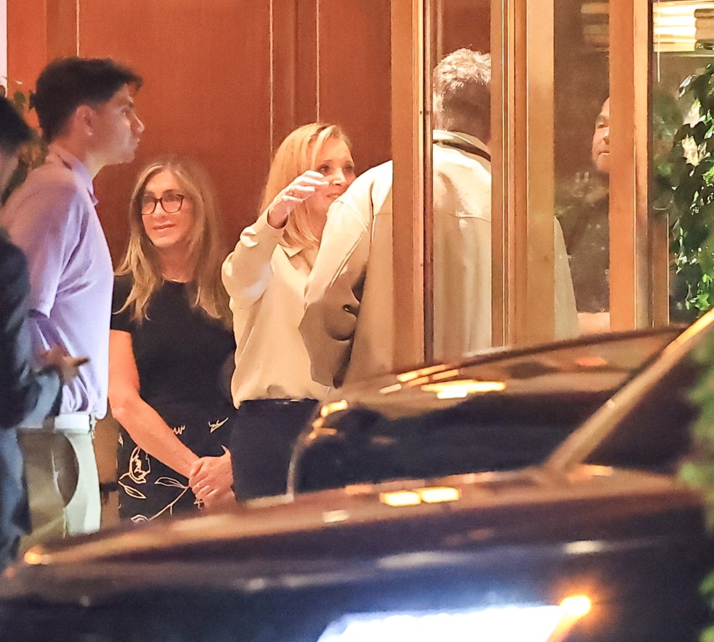 Why Jennifer Aniston isn’t hiding her romance with hynotherapist Jim Curtis — even though insiders say she won’t marry him