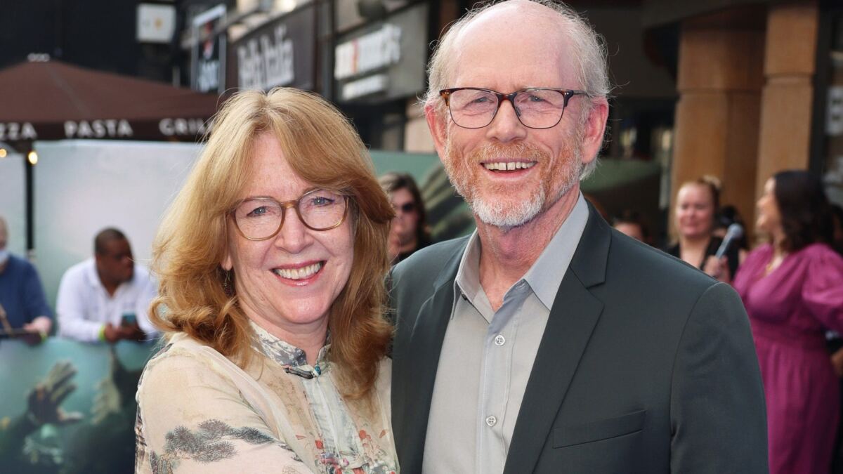 Hollywood director’s generous gift to hometown is too hot to handle