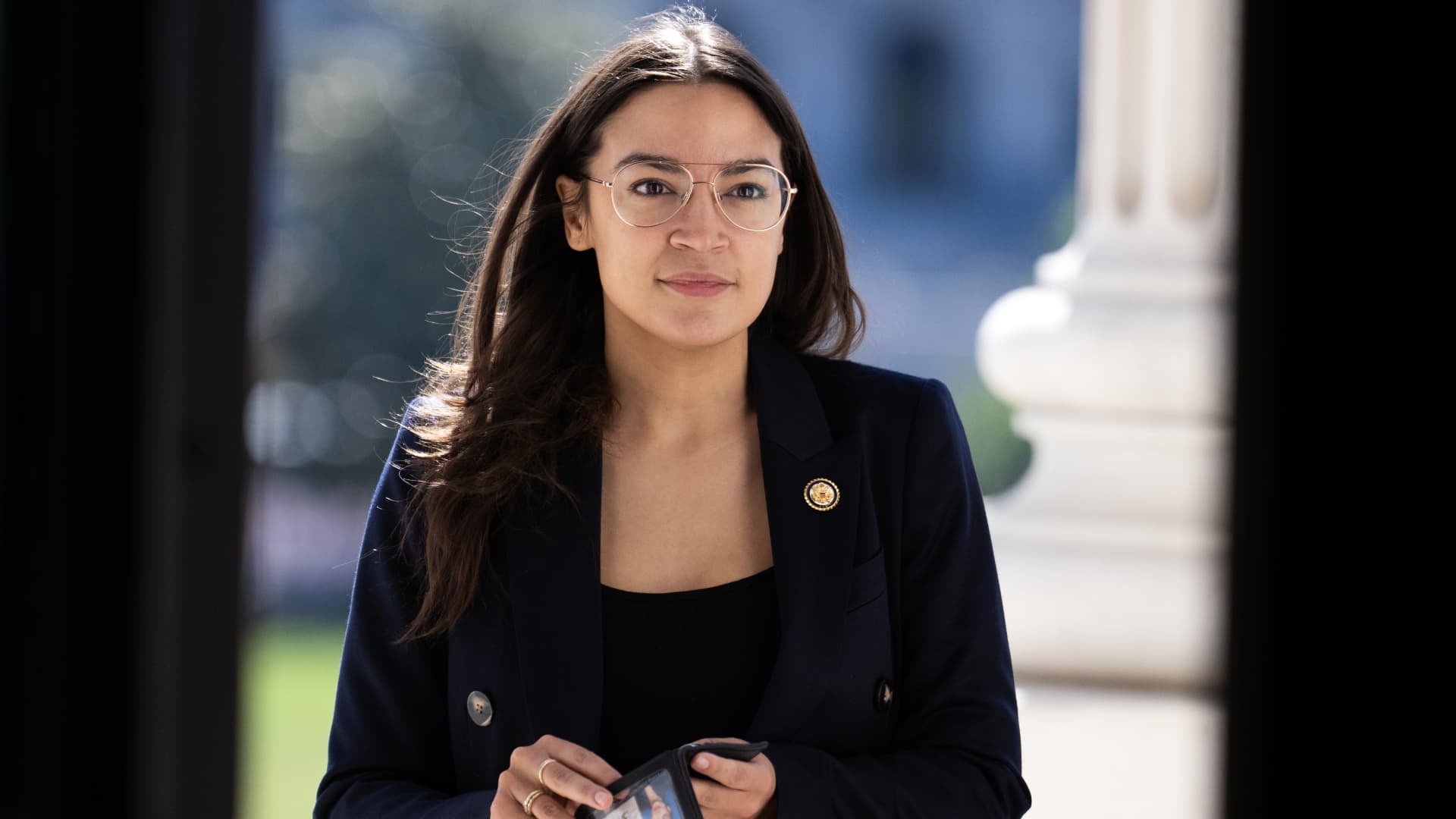 AOC’s student debt unpaid as she embarks on costly egg-freezing journey