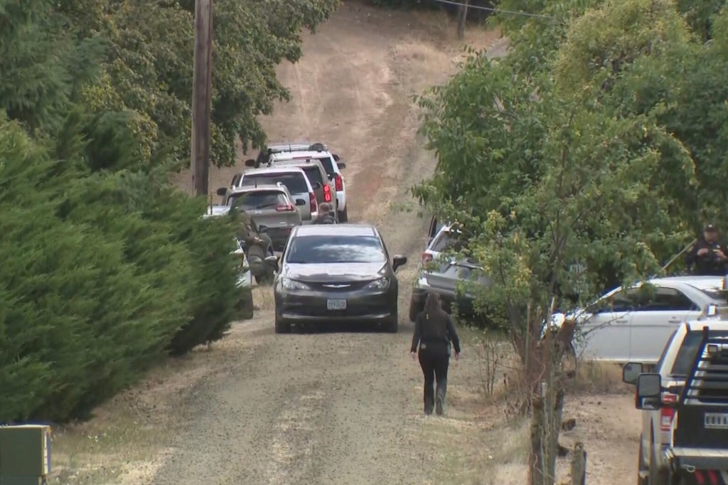 ‘Quintuple homicide’ suspect found dead after 5 bodies, multiple slaughtered animals discovered on rural Oregon property