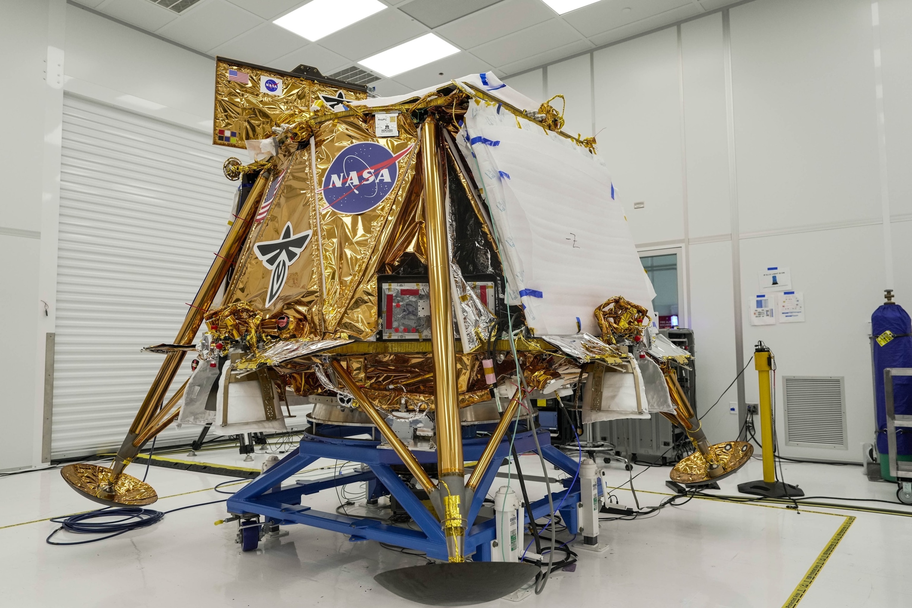 A discarded SpaceX rocket is on a high-speed collision course with the moon