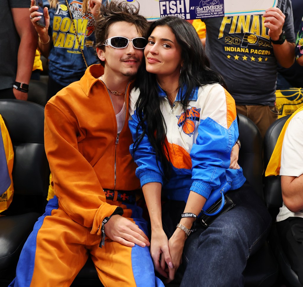 Kylie Jenner used this fashion hack to cover her ‘big fat juicy’ behind at Knicks games