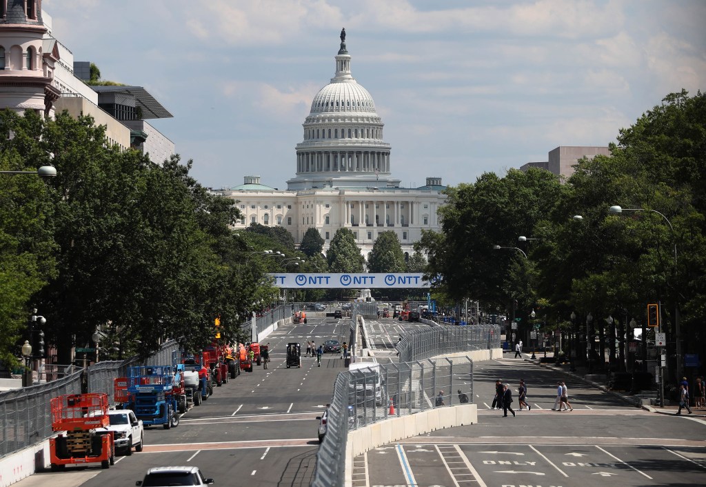 SoCal man arrested for parking near US Capitol with guillotine in his truck