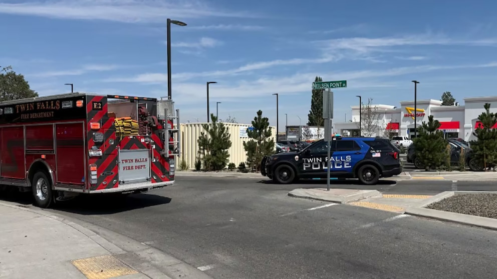 Jordan Salinas, the armed civilian who returned fire at the shooter