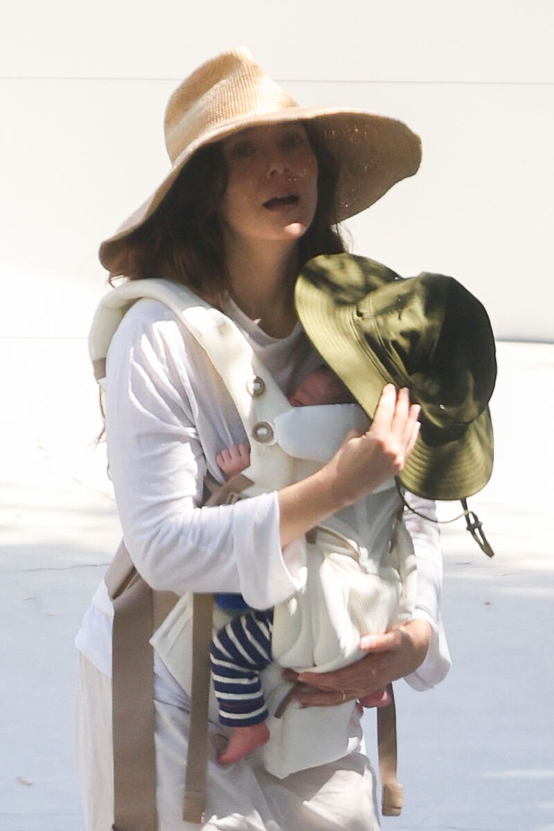 Elizabeth Olsen steps out with newborn after quietly welcoming first child with husband Robbie Arnett