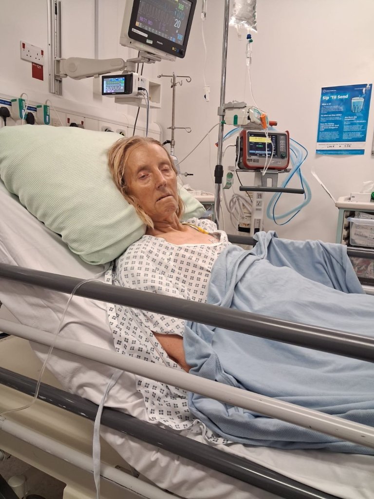 Mom diagnosed with bowel cancer denied surgery after struggling to use toilet for two weeks