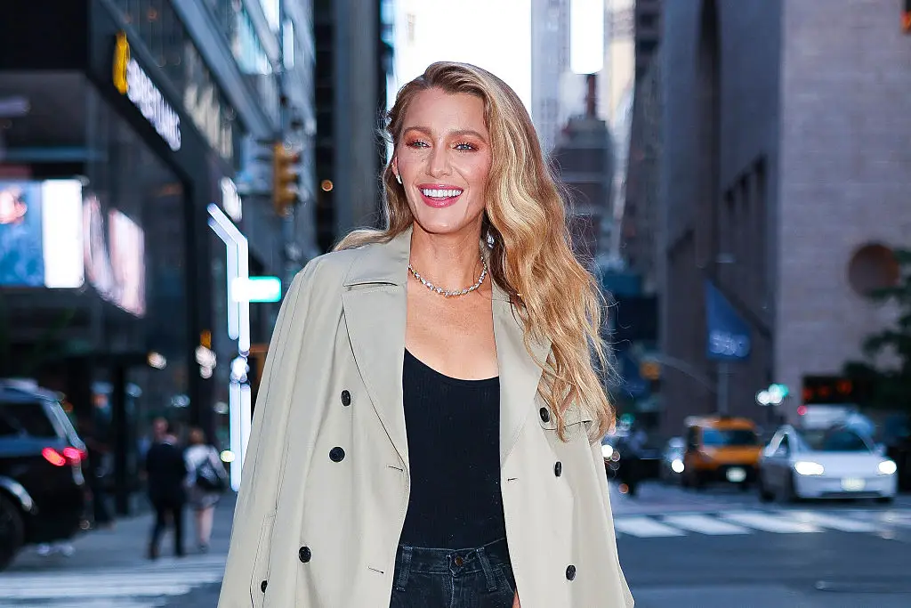 Blake Lively wins $400,000 in legal fees over Justin Baldoni’s dismissed lawsuit