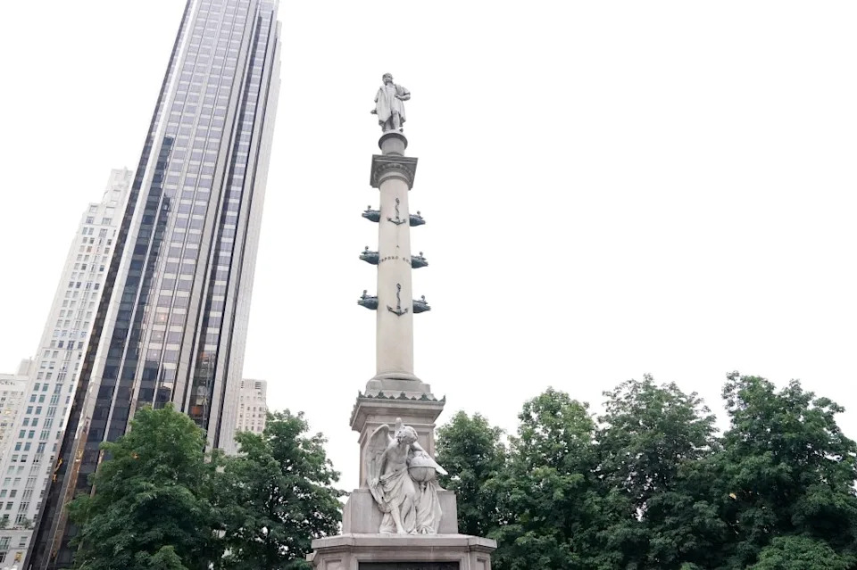 NYC group unveils new Columbus statue after Mamdani middle finger controversy