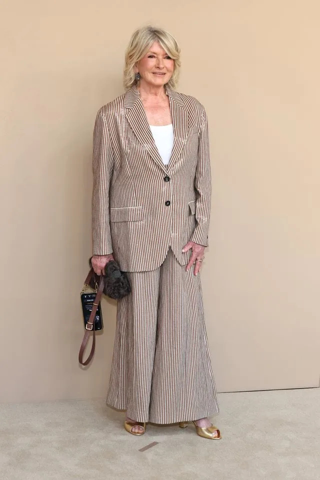 Martha Stewart delights fans with major hair transformation, days after 85th birthday