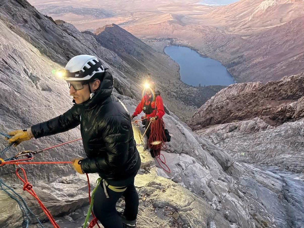 Sierra Nevada hiker trapped on 6-inch ledge 10,000 foot up California mountain