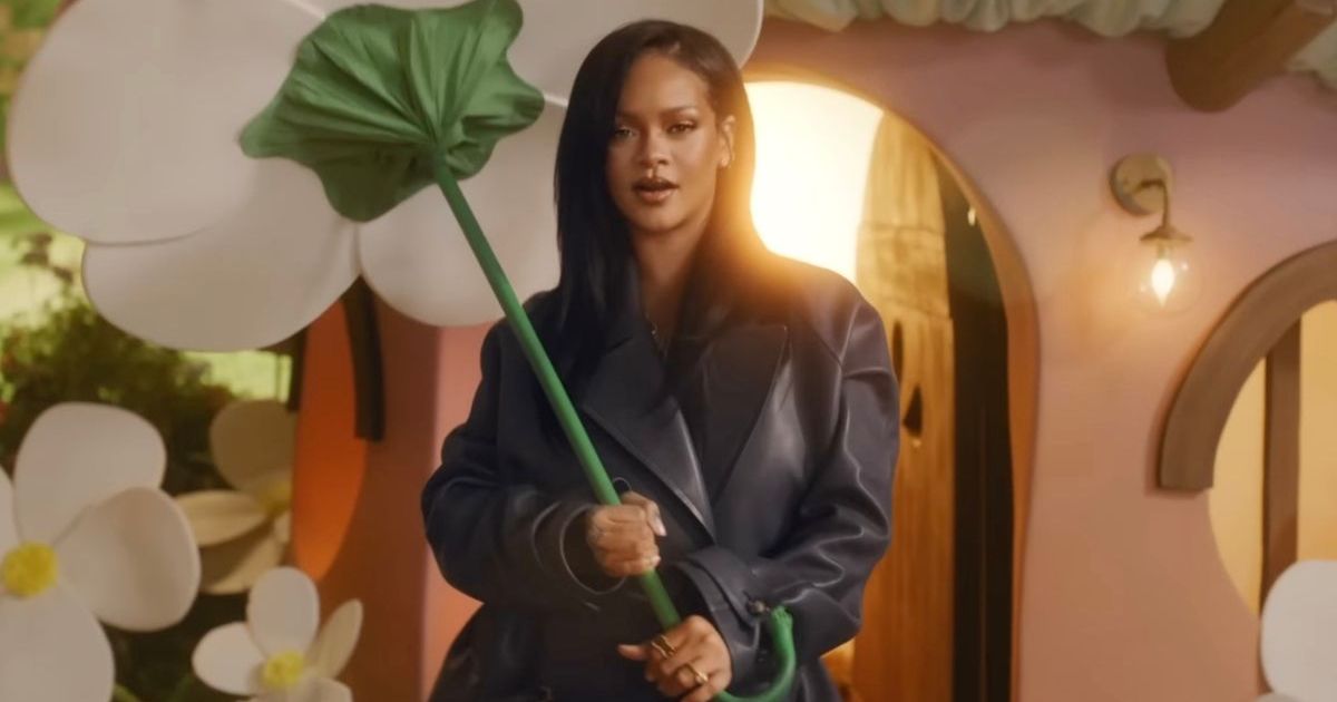 Rihanna stops traffic in racy lace lingerie and diamonds