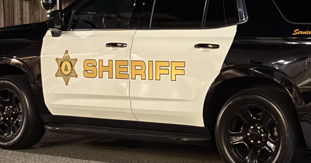 Fiery California crash kills girl, 8, leaves 5 others injured