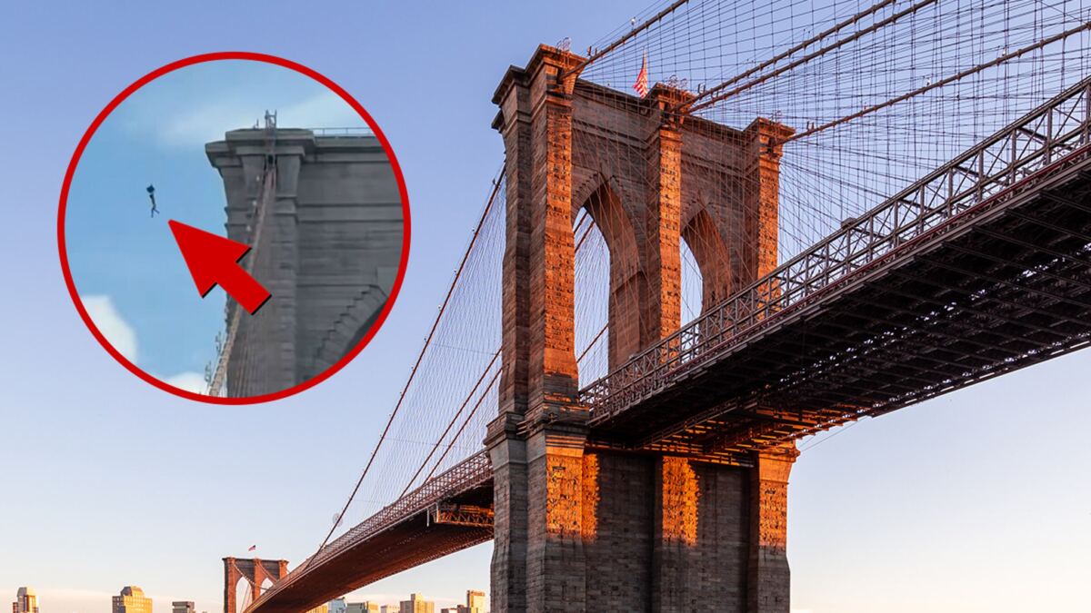 NYPD Harbor Unit boat in East River during rescue