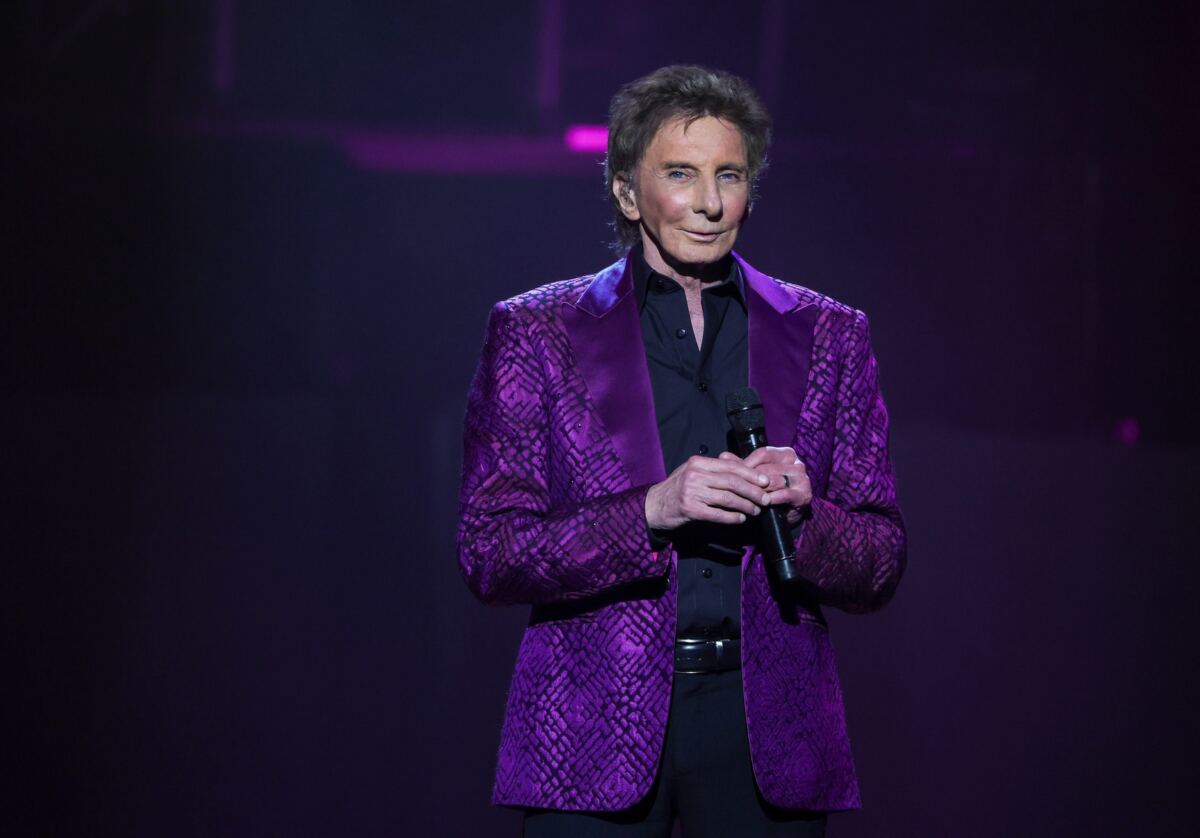 Barry Manilow cancels more concerts at last minute as fans pray for him after lung cancer battle