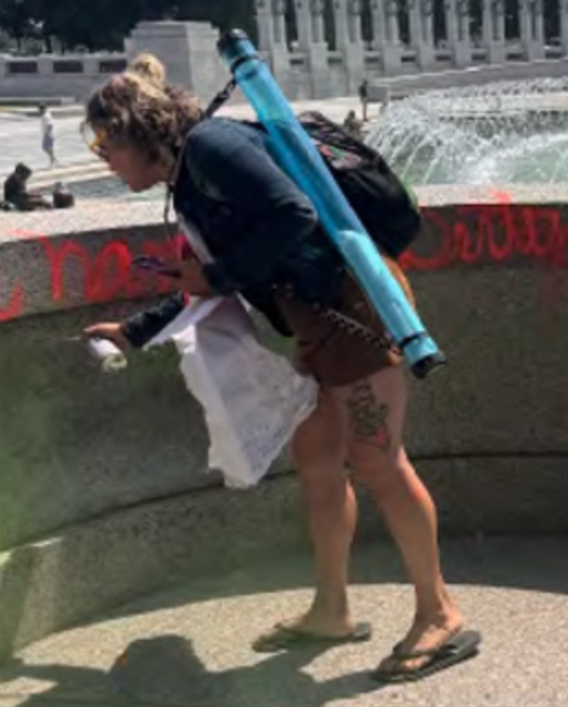 Kentucky woman indicted for pouring bubble soap in WWII Memorial, vandalizing with red graffiti