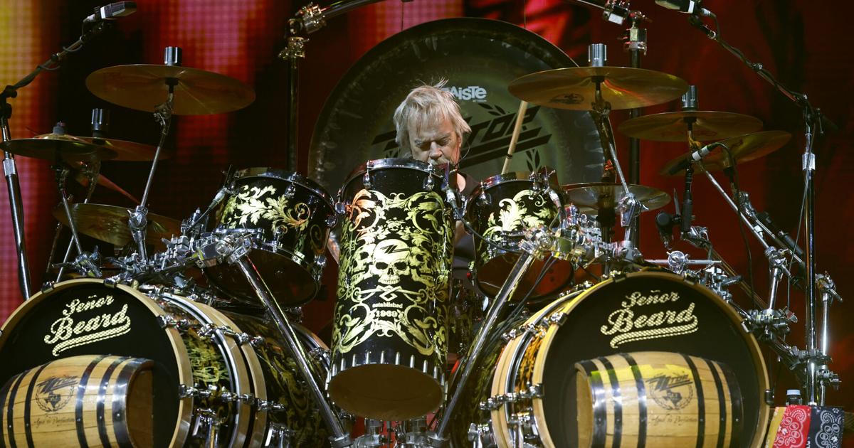 ZZ Top drummer Frank Beard dead at 77, weeks after Hollywood Bowl cancellation
