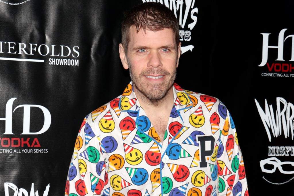 Perez Hilton granted visitation with kids under supervision weeks after alarming livestream