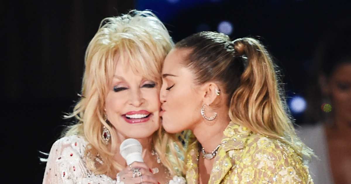 Miley Cyrus breaks silence on Godmother Dolly Parton's death