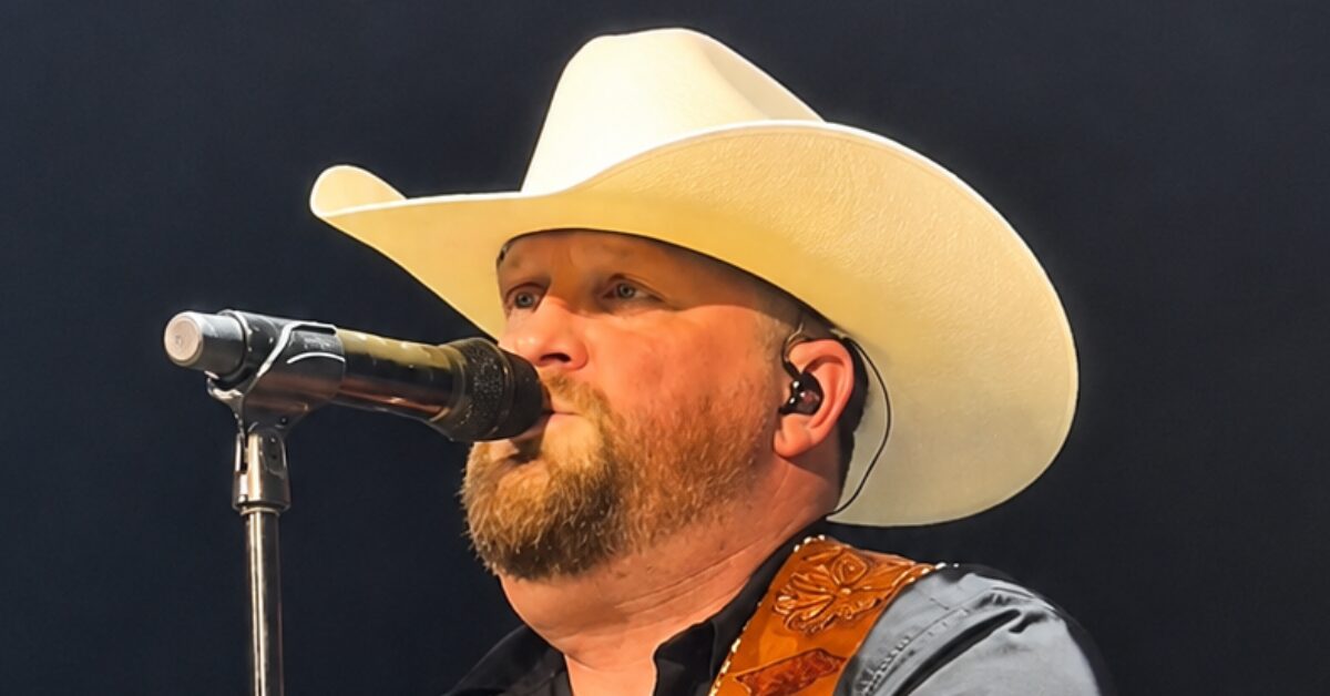 Country singer Justin Moore reveals cancer scare that left him with ‘fat neck’ after fan concern