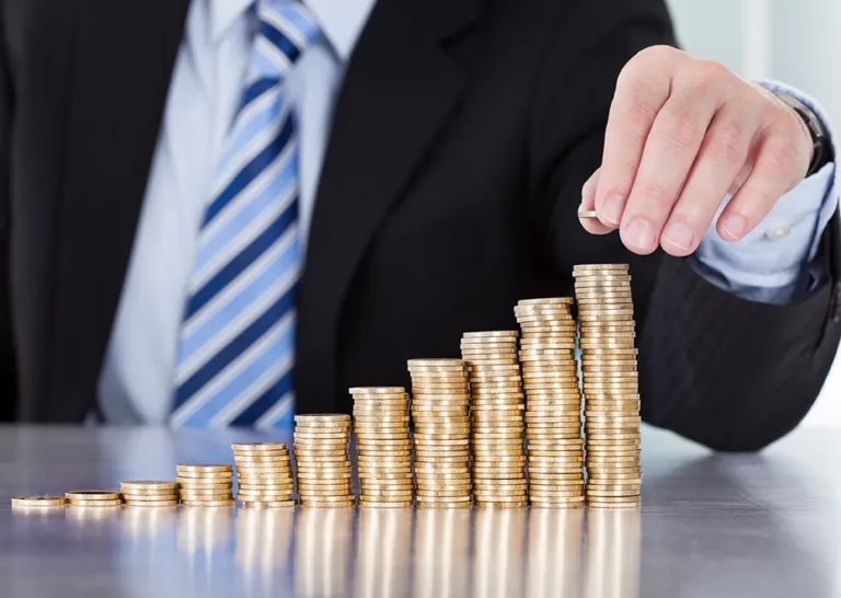 Man who won lottery 14 times explains simple math he used to beat the system