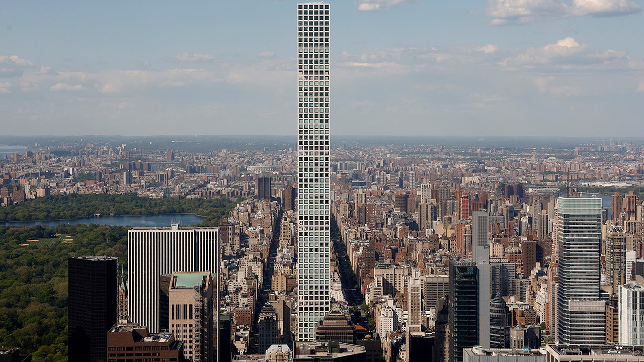 Exclusive | NYC Billionaire’s Row tower where it’s raining ‘chunks of concrete’ losing value fast: ‘It’s too dangerous’