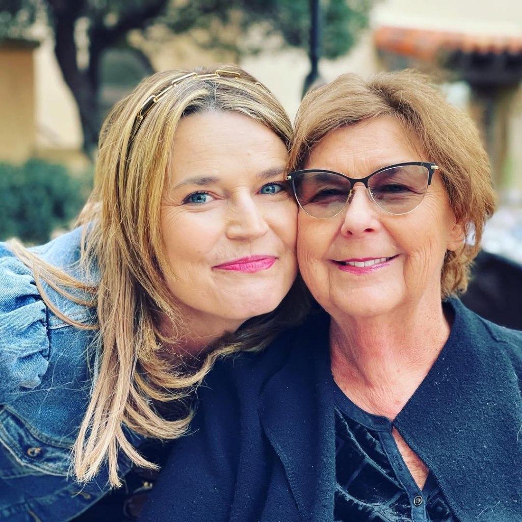 Savannah Guthrie puts on a brave face walking first red carpet since mom Nancy’s disappearance
