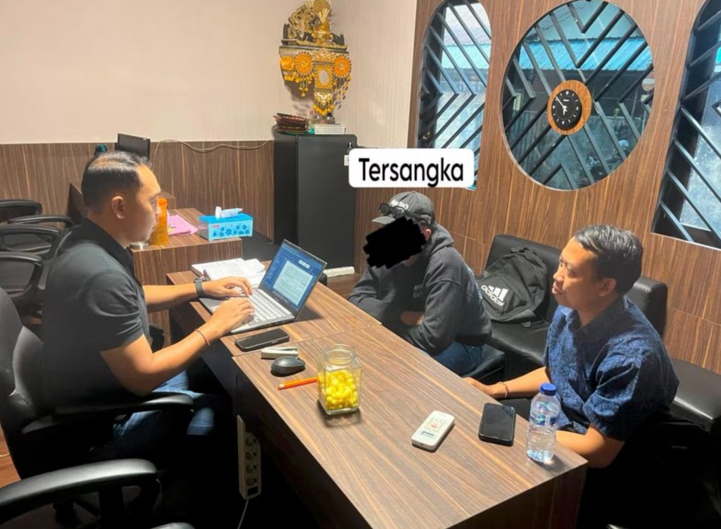 Australian man arrested at Bali airport over alleged public sex act