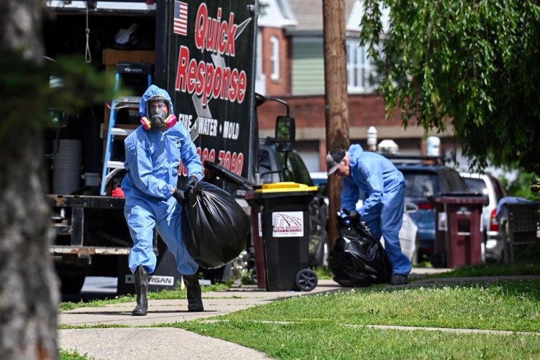 Amy Steadman, grandmother found dead in the apartment