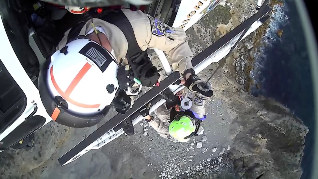 Dramatic moment rescuers find two climbers trapped on popular 600ft Big Sur cliff