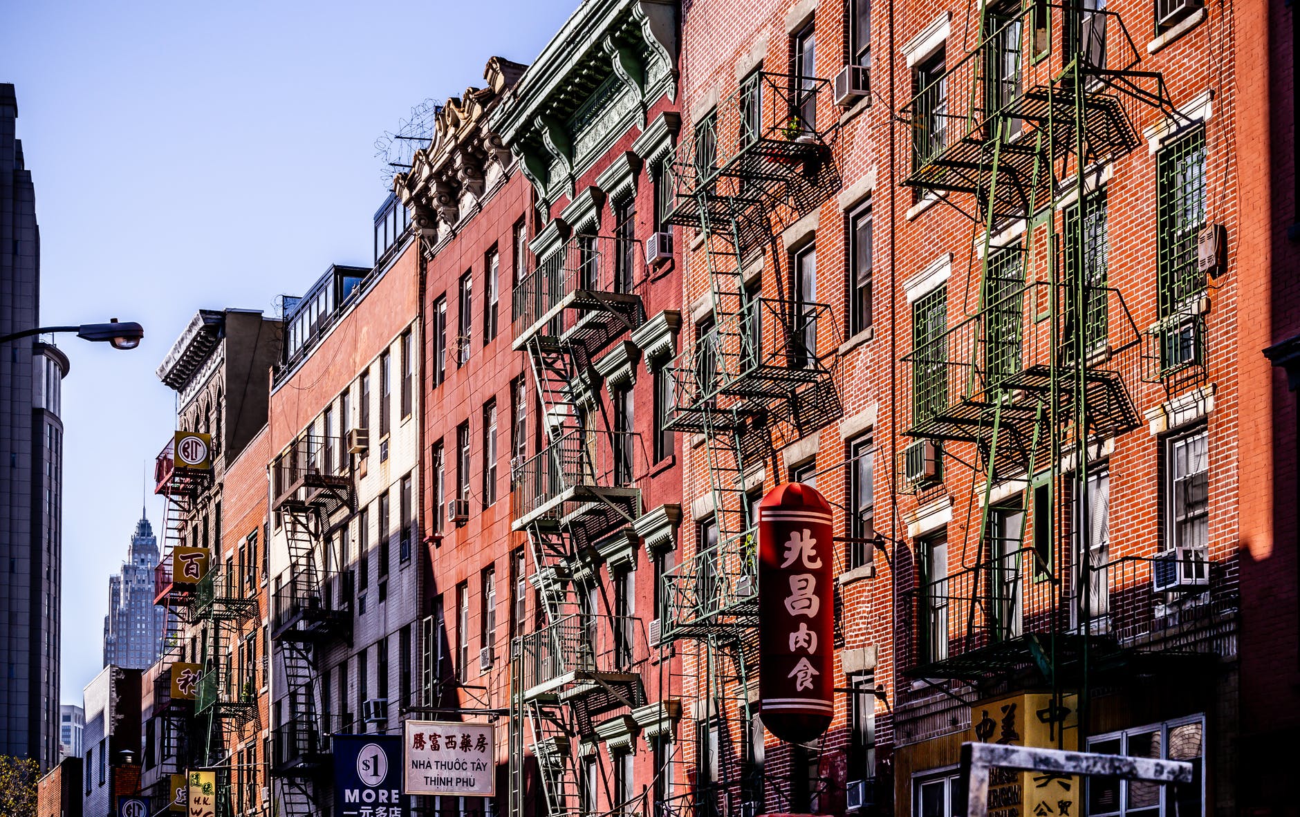 5-year-old boy falls from 4th-floor window of NYC building in front of horrified pedestrians: ‘Where is the f–king parents, man?’