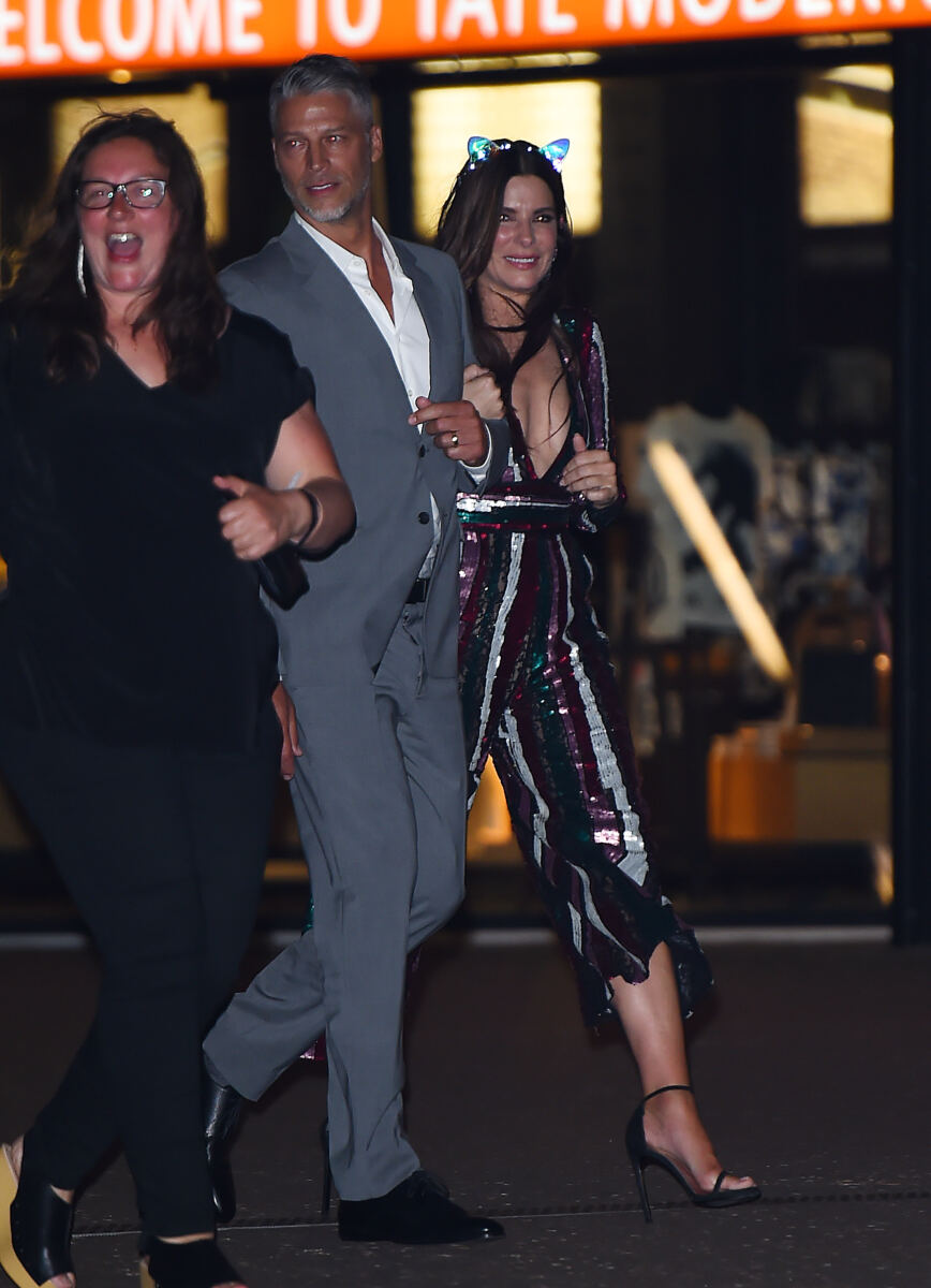 Sandra Bullock details difficult conversations she had with her kids about late partner Bryan Randall’s ALS diagnosis