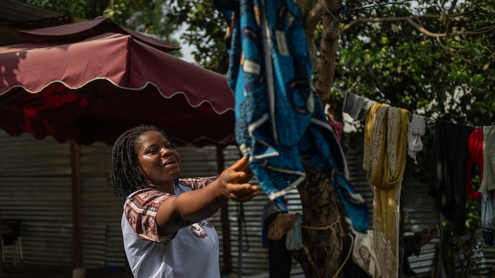 More pregnant women are dying in Congo as they avoid hospitals over Ebola