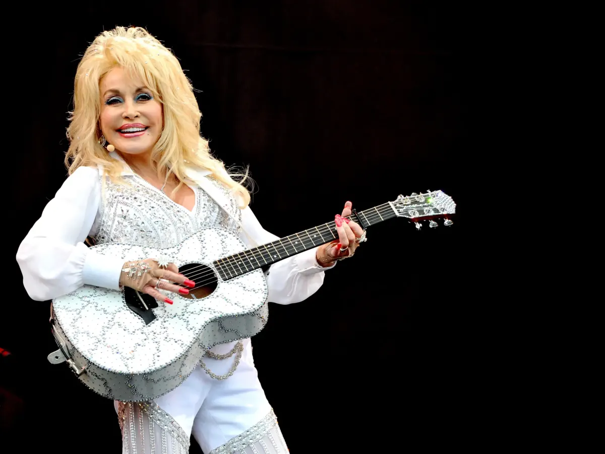 Dolly Parton died following 'brief battle with cancer', team confirms