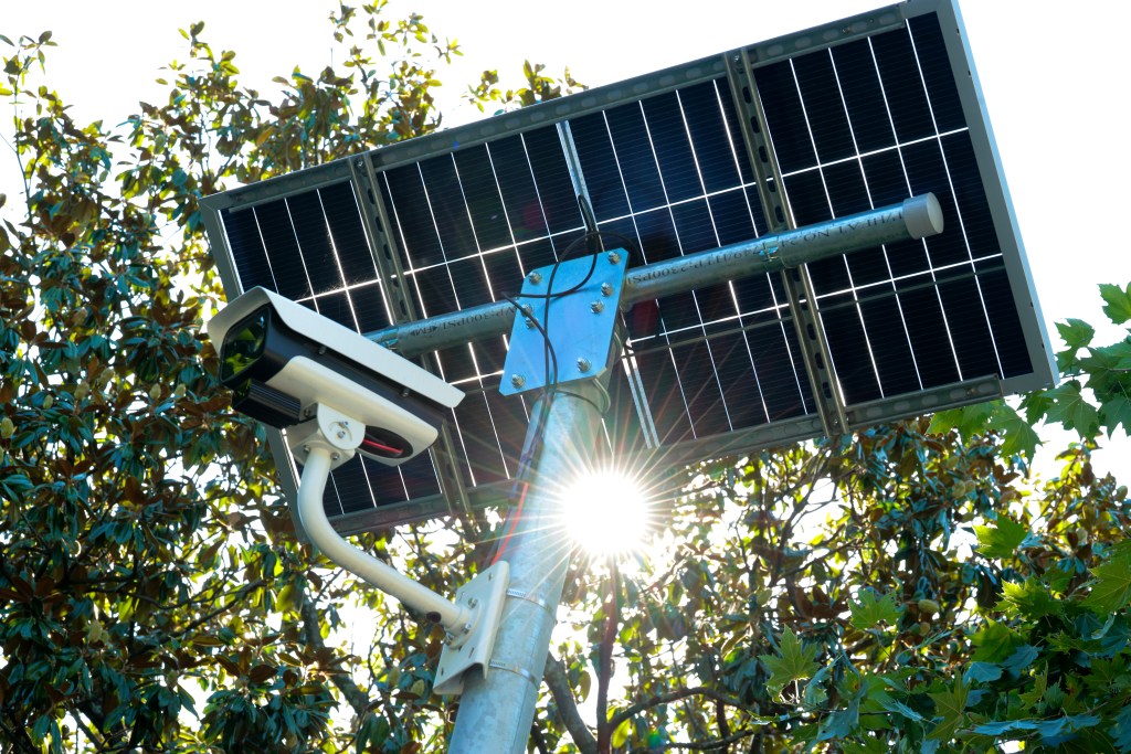 Vigilante caught chopping down Flock Safety camera in Temecula
